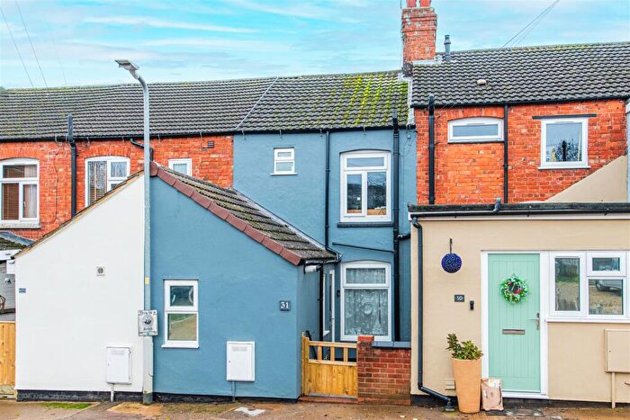 2 Bedroom Terraced House For Sale In Coronation Avenue, Rothwell, NN14