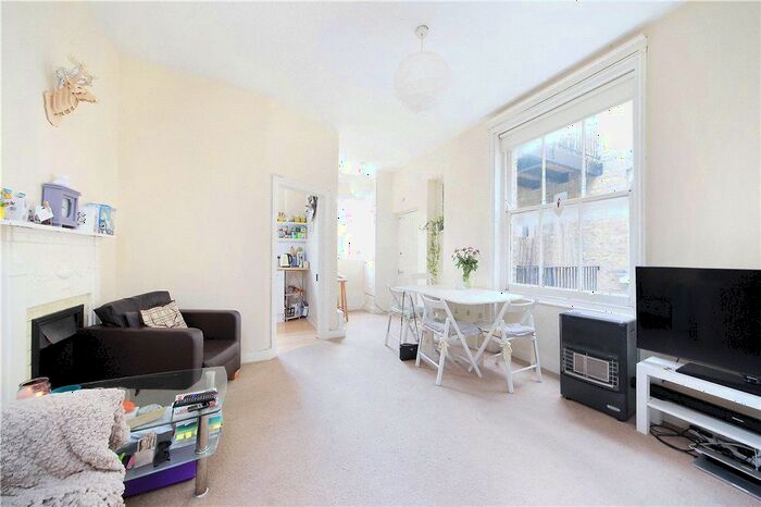 2 Bedroom Flat To Rent In Elmhurst Mansions, Elmhurst Street, London, SW4