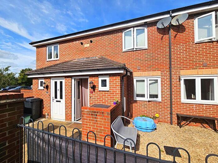 1 Bedroom Terraced House To Rent In Greenways, Gloucester, GL4