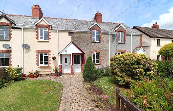 2 Bedroom House To Rent In Shebbear, Beaworthy, EX21