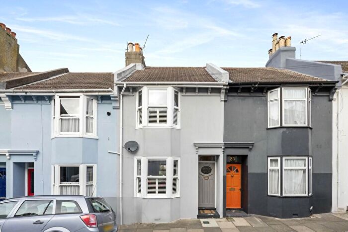 2 Bedroom Terraced House To Rent In Whichelo Place, Brighton, BN2