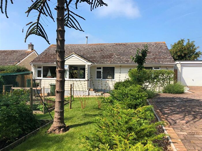 3 Bedroom Detached Bungalow For Sale In Yarmouth, Isle Of Wight, PO41