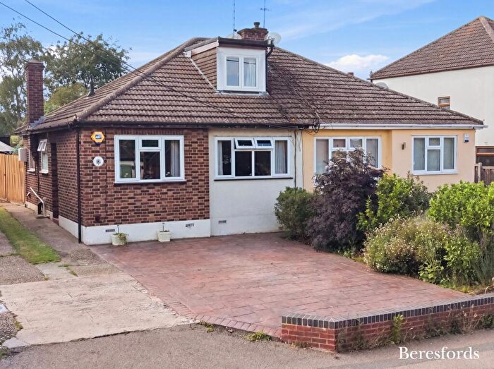 2 Bedroom Bungalow For Sale In Church Street, Great Burstead, CM11