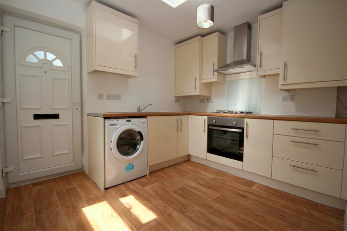 1 Bedroom Flat To Rent In Sapcote Trading Centre, High Road, London, NW10