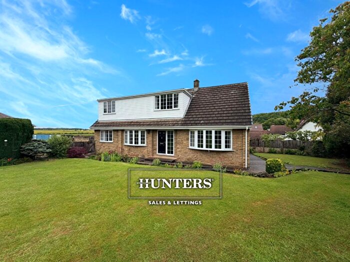 4 Bedroom Detached House To Rent In Whitegates, Old Great North Road, WF8