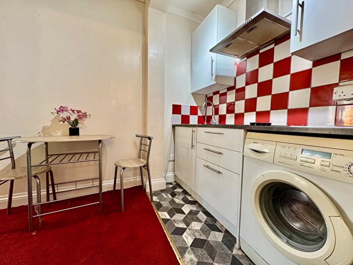 Studio To Rent In College Hill Road, Harrow, HA3