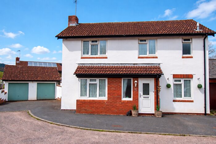 4 Bedroom Detached House For Sale In Lark Rise, Newton Poppleford, EX10