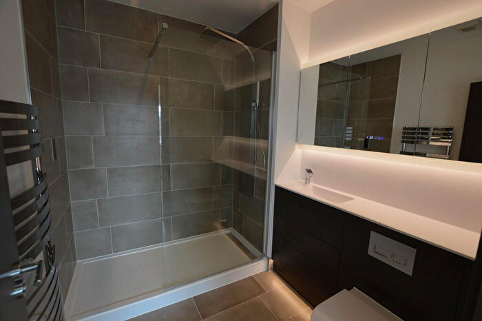 4 Bedroom Town House To Rent In Houghton Way, Bury St. Edmunds, IP33