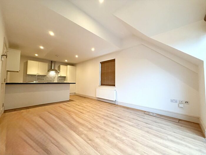 2 Bedroom Flat To Rent In St. Peter's Road, Broadstairs, CT10