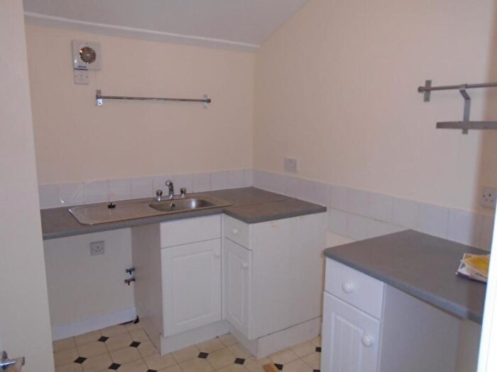 1 Bedroom Flat To Rent In Bedroom Flat, Nottingham Road, Ilkeston, DE7