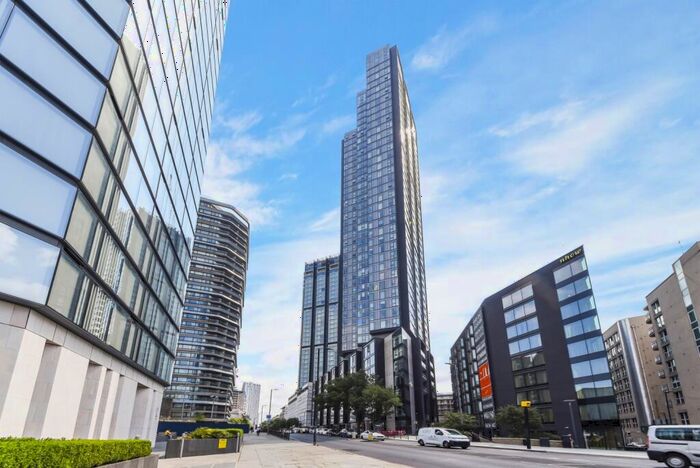 2 Bedroom Apartment To Rent In Vermont House, City Road, Islington, EC1V