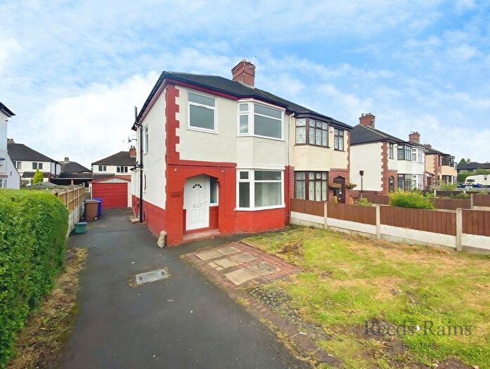 3 Bedroom Semi-Detached House For Sale In Blurton Road, Stoke-On-Trent, Staffordshire, ST3