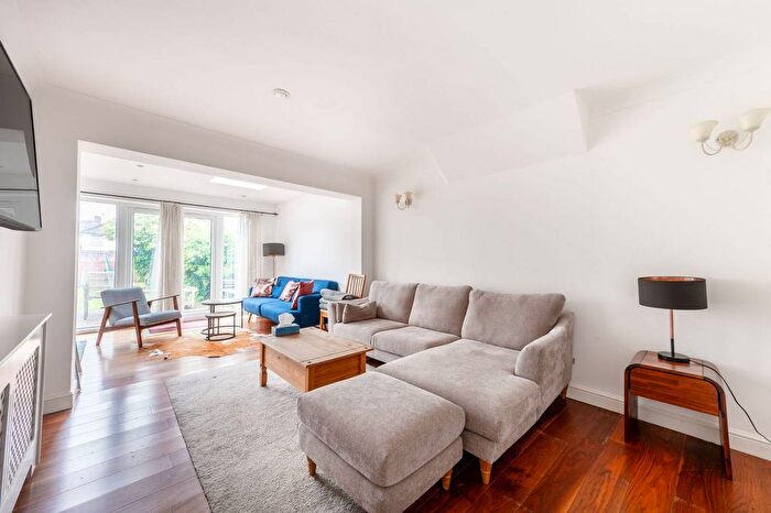 5 Bedroom Property For Sale In Beverley Gardens, Wembley, HA9