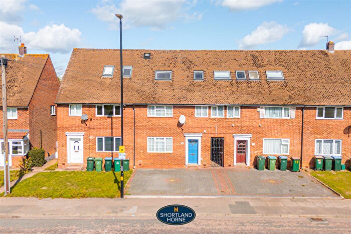 6 Bedroom Terraced House To Rent In Charter Avenue, Canley, Coventry, CV4