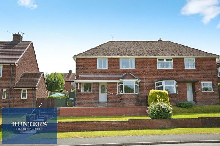 4 Bedroom Semi Detached House For Sale In Coniston Road, Newbold, Chesterfield, S41