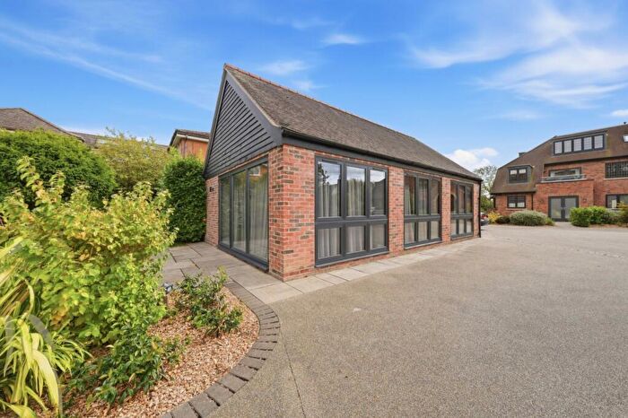 1 Bedroom Detached House For Sale In Nicker Hill, Keyworth, Nottingham, Nottinghamshire, NG12