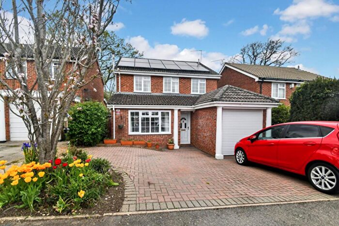 4 Bedroom Detached House For Sale In Glenwood Close, Hempstead, Gillingham, ME7