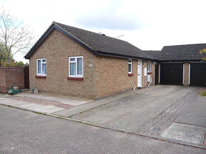 2 Bedroom Bungalow To Rent In Lundy Close, Haverhill, Suffolk, CB9