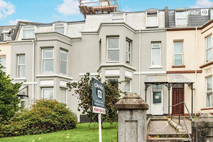 1 Bedroom Flat For Sale In Rochester Road, Mutley, Plymouth, PL4