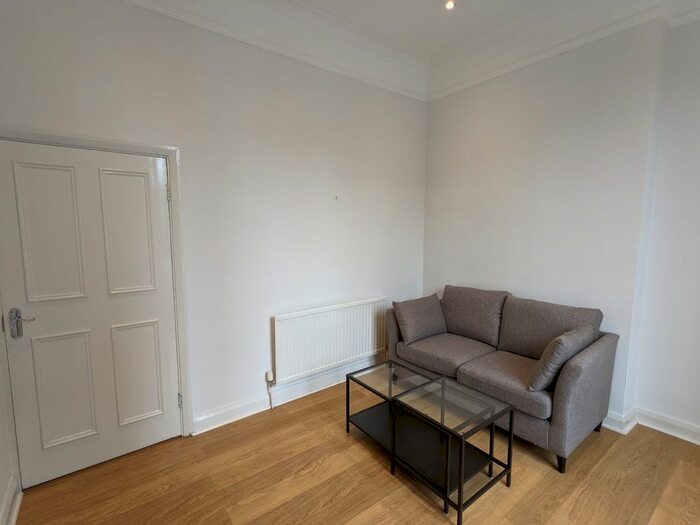 1 Bedroom Flat To Rent In Park House, Harrington Road, South Kensington, SW7