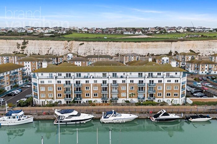 2 Bedroom Flat For Sale In Sovereign Court, The Strand, Brighton, BN2