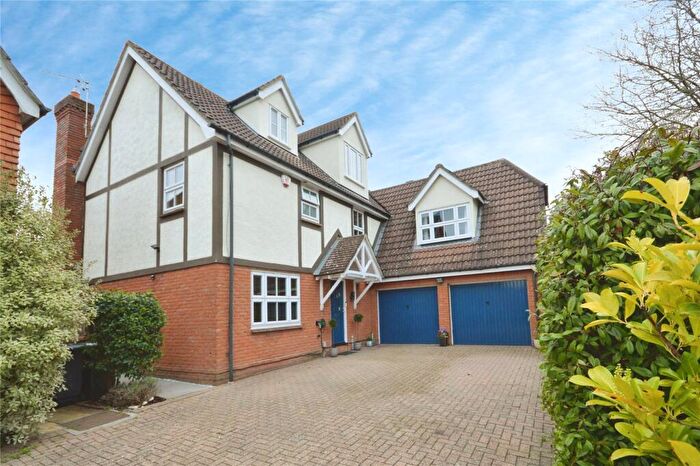 6 Bedroom Detached House For Sale In Drovers Way, St. Michaels Mead, Bishop's Stortford, Hertfordshire, CM23