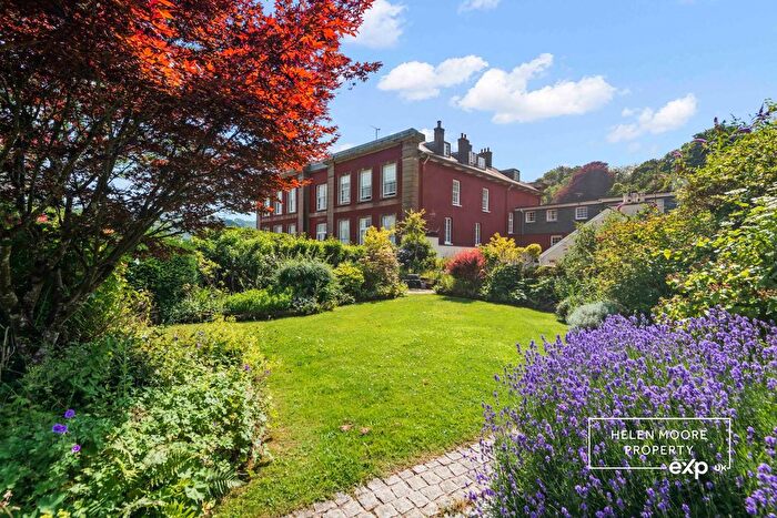 3 Bedroom Flat For Sale In Marley House, South Brent, Devon, TQ10