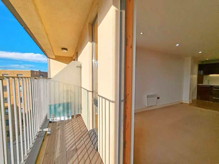 1 Bedroom Apartment To Rent In College Street, Ipswich, IP4