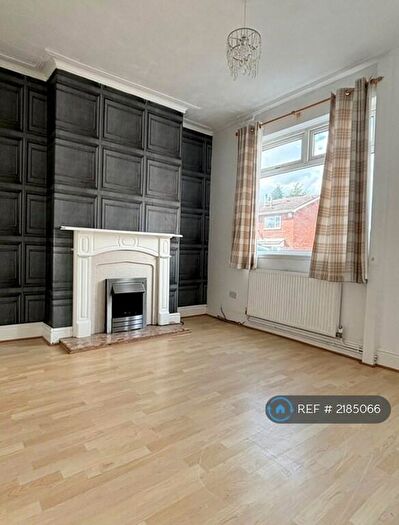 2 Bedroom Terraced House To Rent In Kings Terrace, Doncaster, DN6