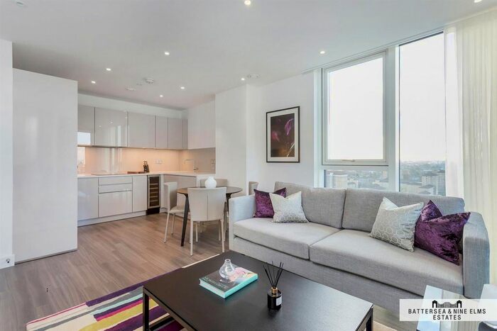 2 Bedroom Flat To Rent In Pinto Tower, Nine Elms Point, SW8