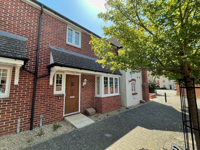 3 Bedroom House To Rent In Redworth Walk, Amesbury, Salisbury, SP4