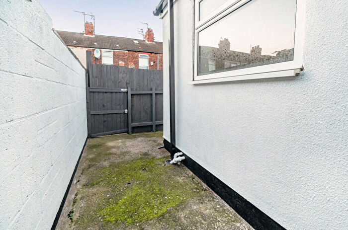 2 Bedroom Terraced House For Sale In Egypt Street, Hull, HU9