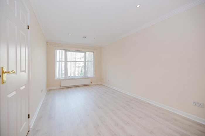 3 Bedroom Terraced House To Rent In Gayfield Place Lane, Edinburgh, EH1