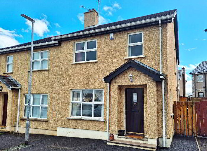 3 Bedroom Semi-Detached House For Sale In Cairnhill, Coleraine, BT51