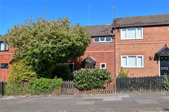 3 Bedroom Terraced House For Sale In Noctorum Avenue, Prenton, Merseyside, CH43