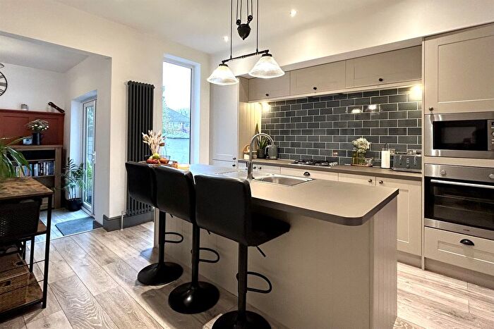3 Bedroom Terraced House For Sale In Ladybridge Road, Cheadle Hulme, Stockport, SK8