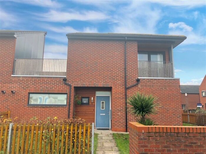 3 Bedroom House To Rent In Faversham Way, Birkenhead, CH42