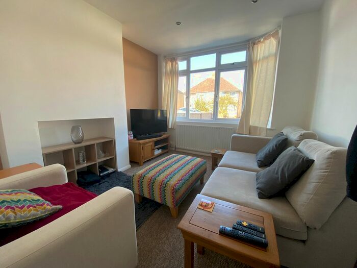 3 Bedroom Semi-Detached House To Rent In Netherwoods Road, Headington, Oxford, OX3