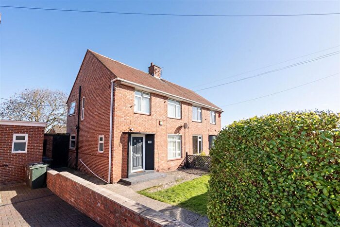 3 Bedroom Semi Detached House For Sale In Lynn Road, North Shields, NE29