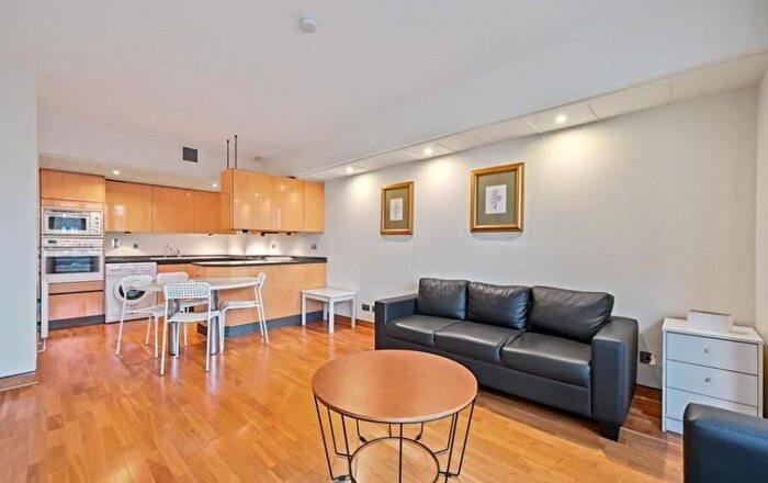 1 Bedroom Flat To Rent In Melcombe Place, Marylebone, London, NW1