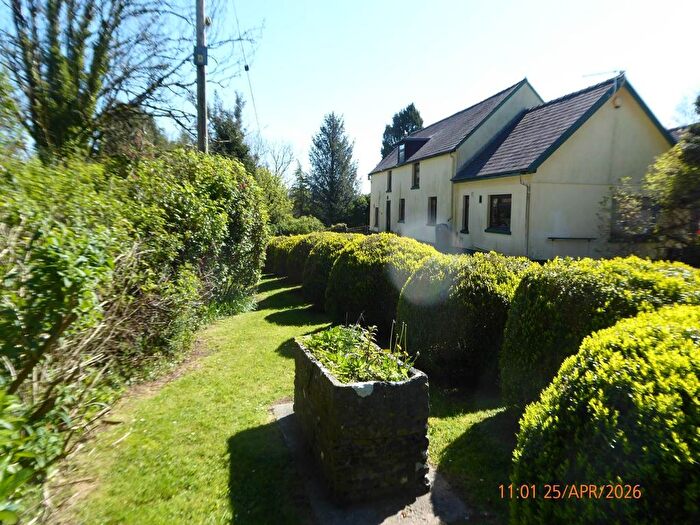 2 Bedroom Property To Rent In St Clears, Carmarthen, SA33