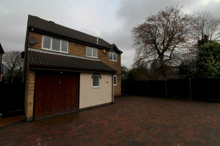 5 Bedroom Detached House To Rent In Jiniwin Road, Rochester ME1