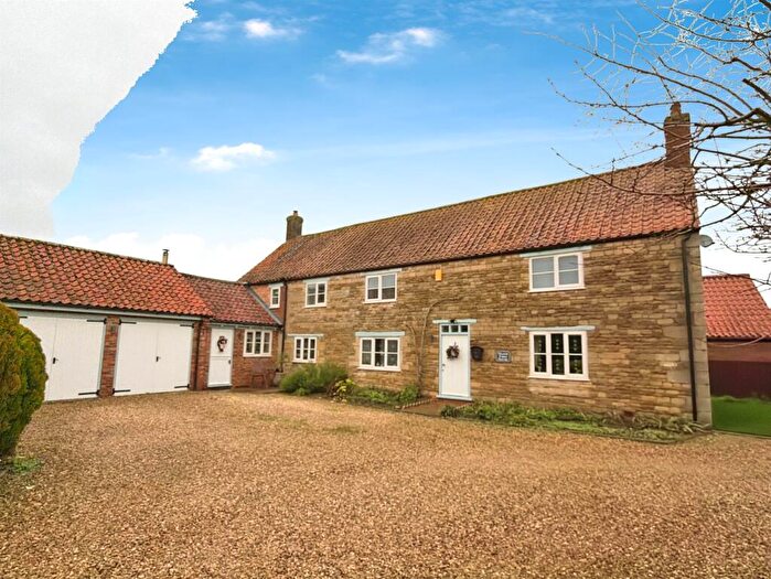4 Bedroom Detached House For Sale In Barley Court, Hanthorpe, Bourne, PE10