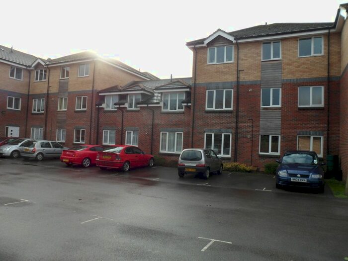 2 Bedroom Flat To Rent In Stockheath Road, Havant PO9