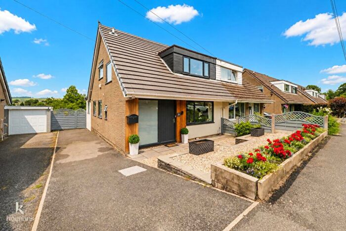 3 Bedroom Semi-Detached House For Sale In Buttermere Road, Burnley, BB10