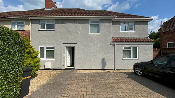 5 Bedroom Semi-Detached House To Rent In Beechen Drive, Fishponds, Bristol, BS16