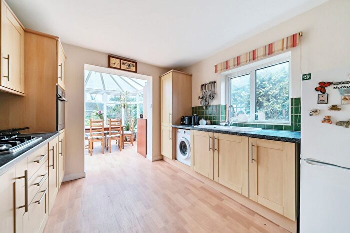 2 Bedroom Bungalow For Sale In Paynesfield Road, Westerham, TN16