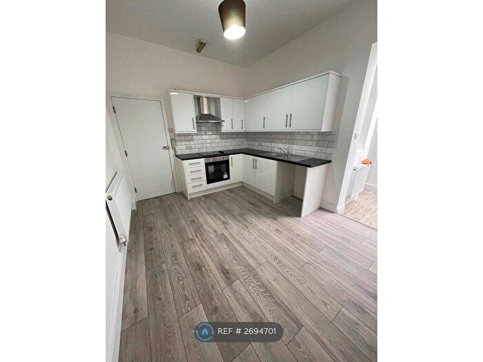 1 Bedroom Flat To Rent In Myddleton Road, London, N22