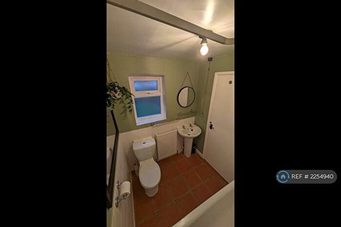 2 Bedroom Flat To Rent In Cranbrook Road, Bristol, BS6