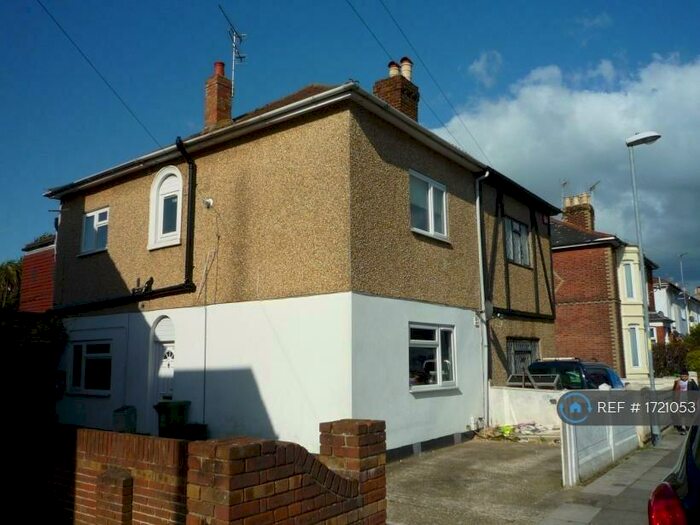 1 Bedroom Semi-Detached House To Rent In A Queens Road, Portsmouth, PO2